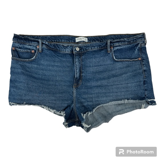 Abercrombie & Fitch Curve Love High Rise Mom Shorts-Size 37 - Picture 2 of 4
